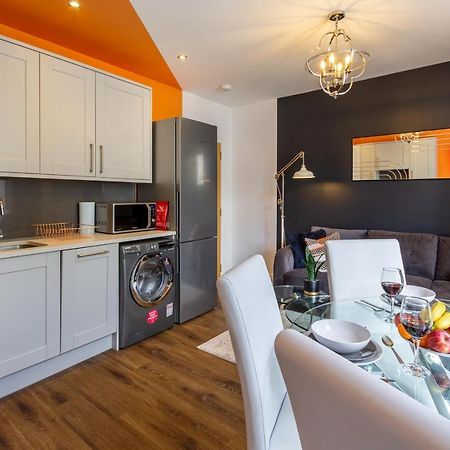 Bright Cheery 4 Bd Apartment By Brighton Station 외부 사진