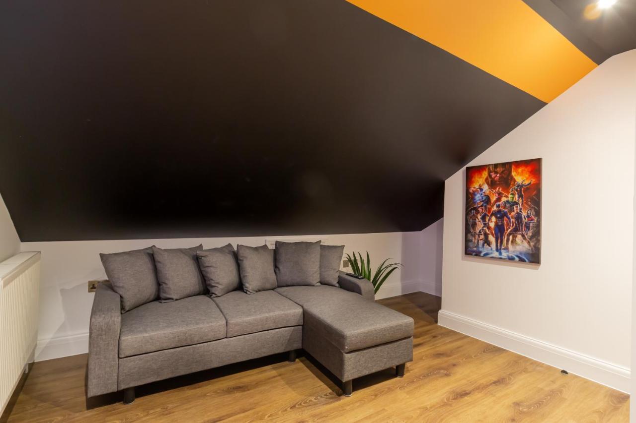 Bright Cheery 4 Bd Apartment By Brighton Station 외부 사진