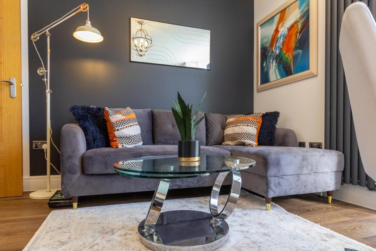 Bright Cheery 4 Bd Apartment By Brighton Station 외부 사진